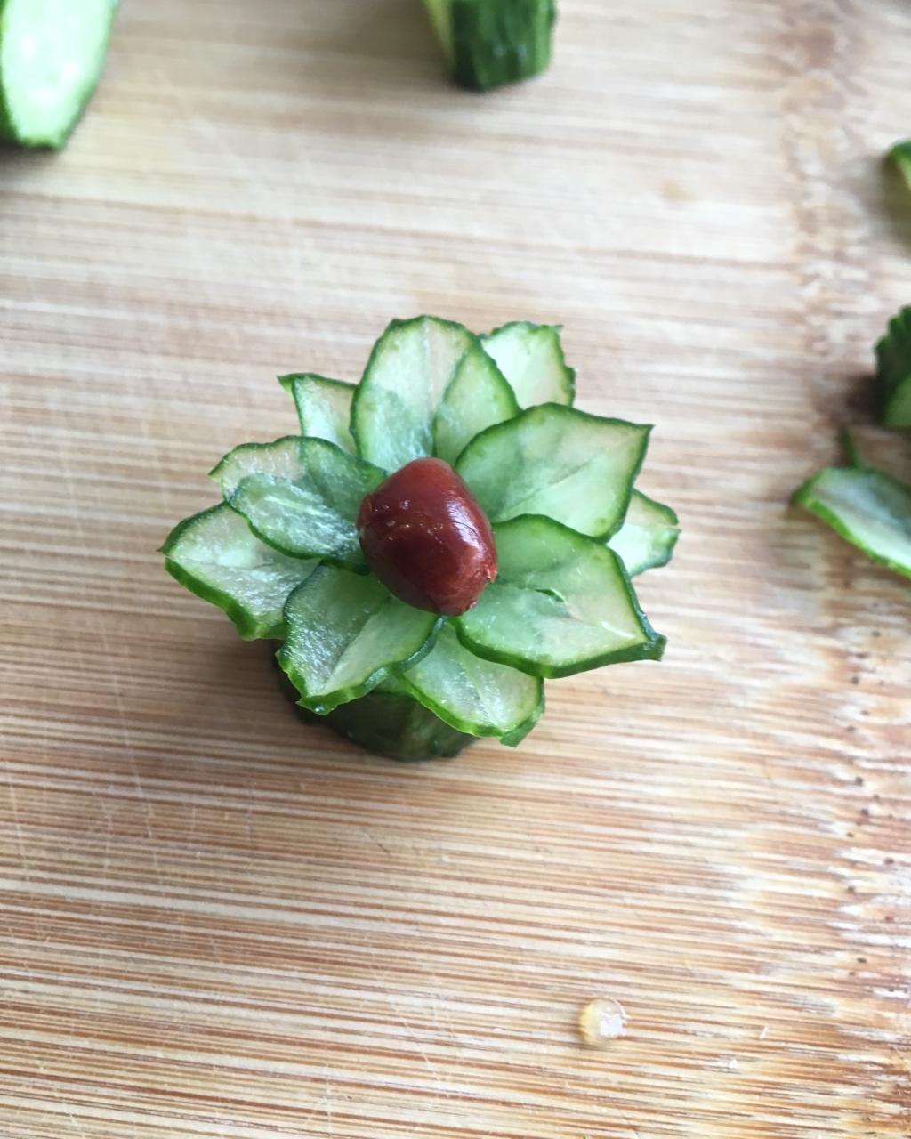 挠挠noemie做的黄瓜花