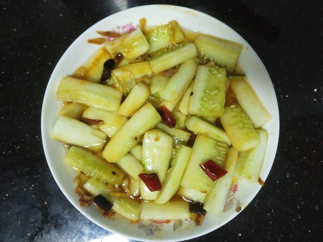 酥脆可口凉拌黄瓜
