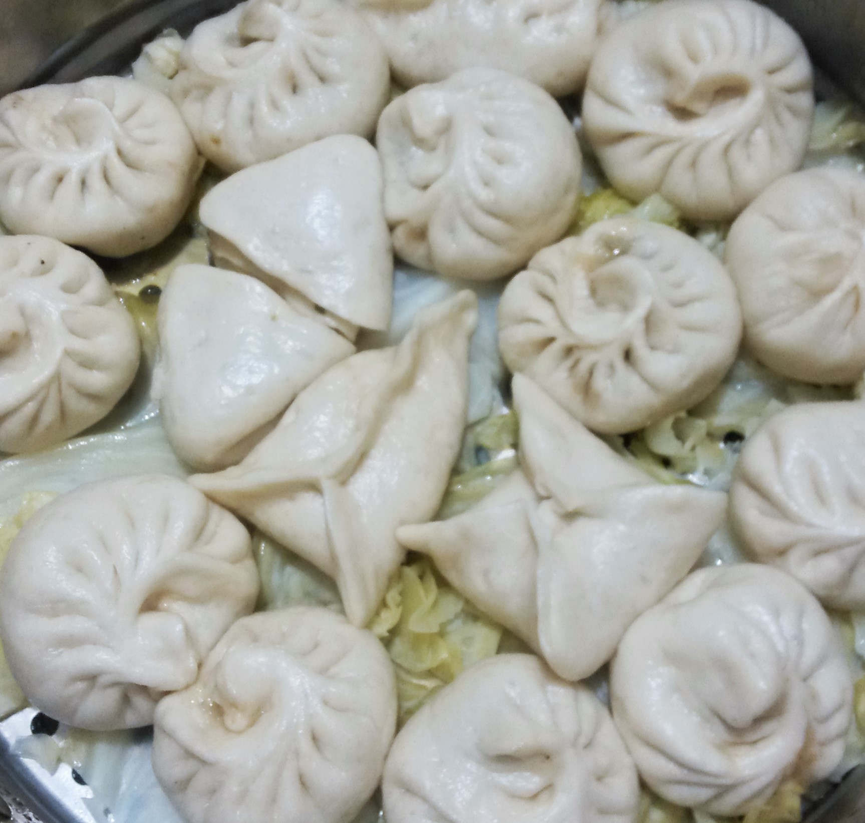 鲜笋虾肉包子