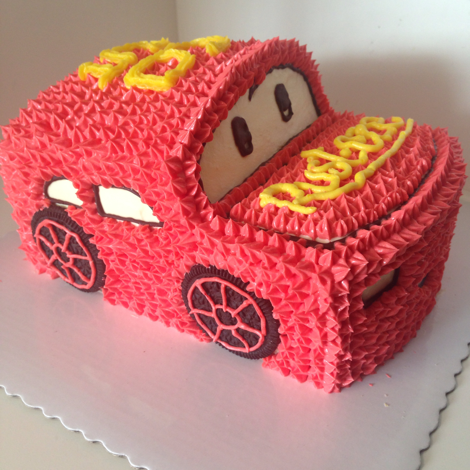 湖畔秋水做的闪电麦昆小汽车蛋糕图解