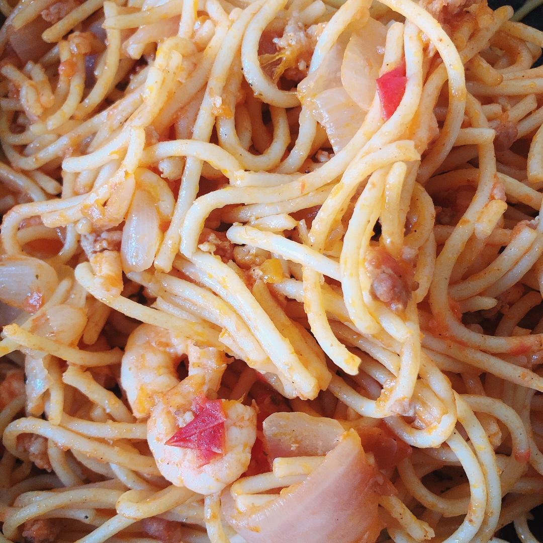 番茄肉酱意大利面