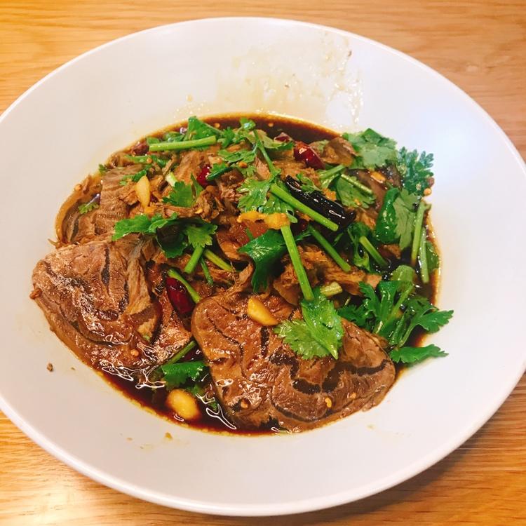 凉拌牛肉
