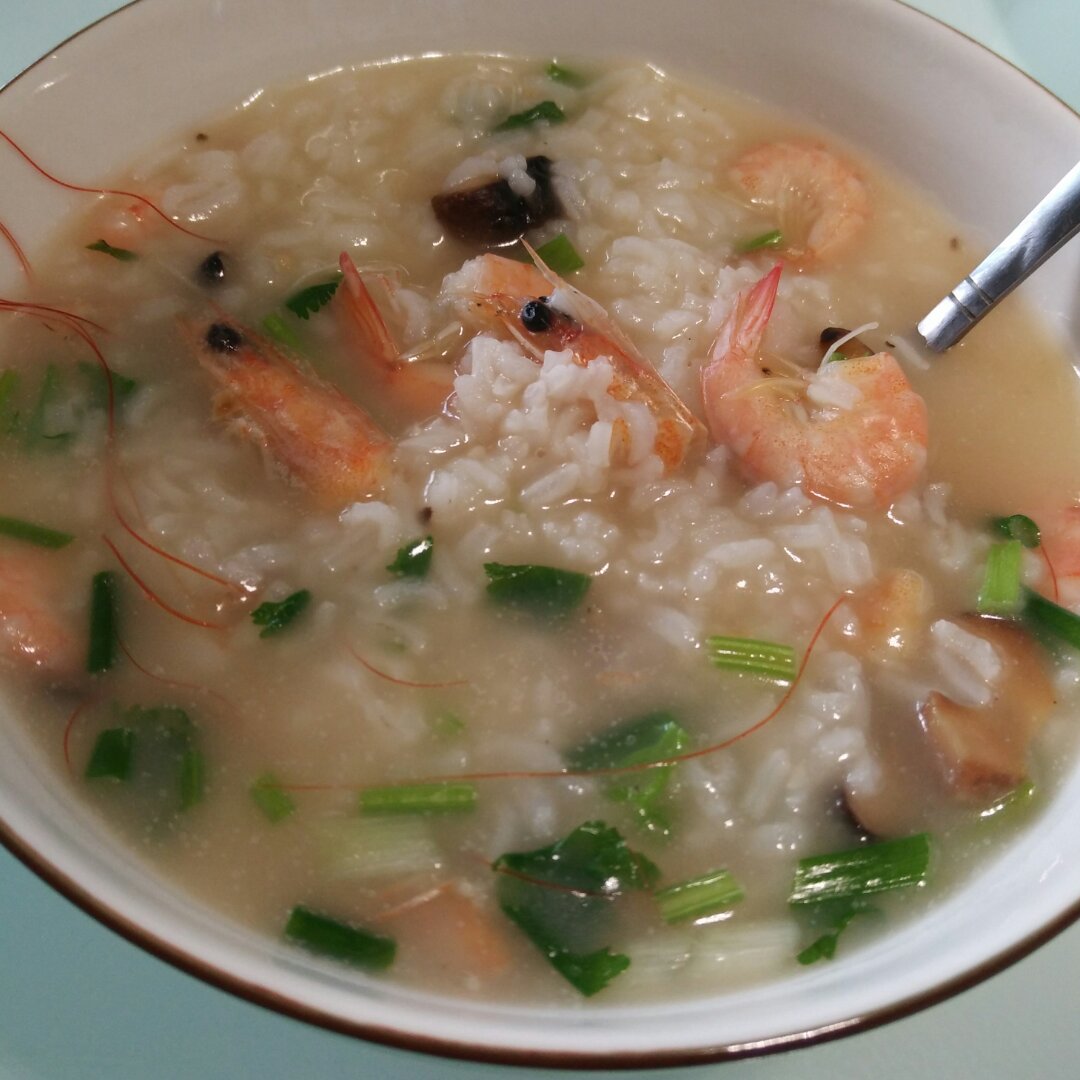 花猪_s46e做的秘制鲜虾粥