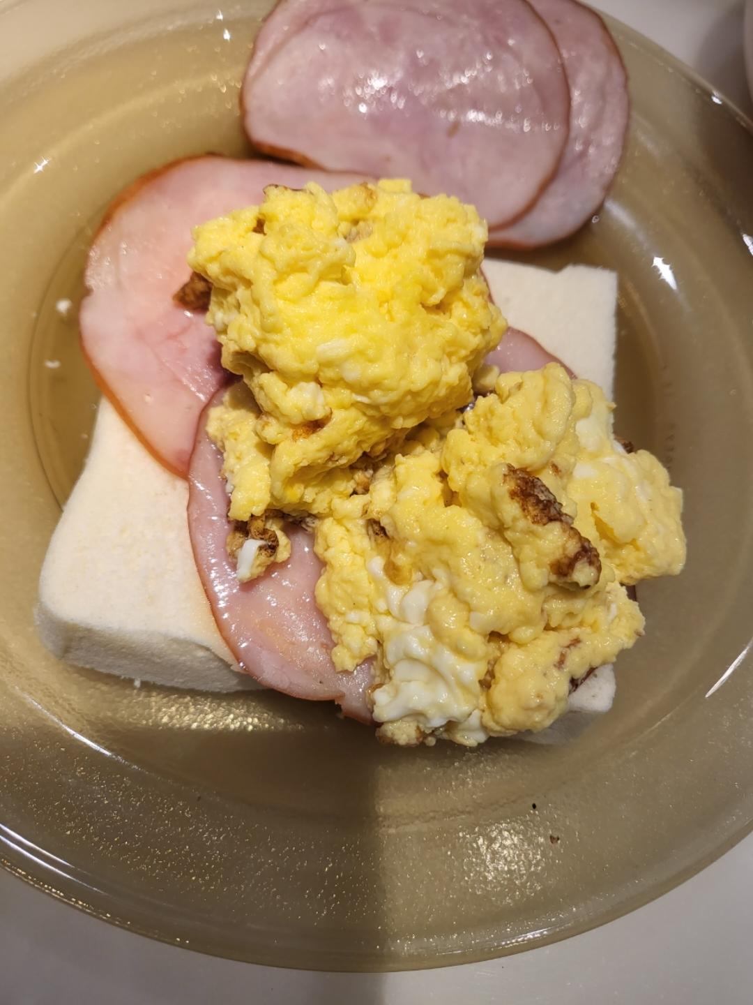 美式炒蛋 scrambled eggs