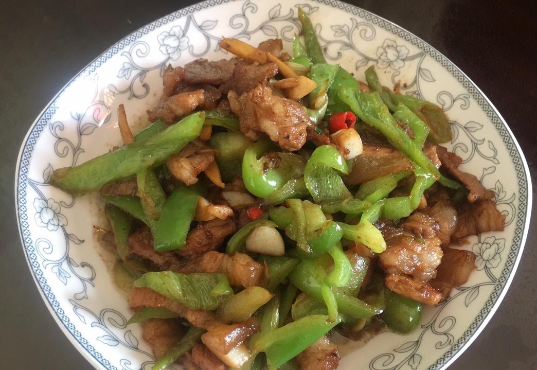 请给我十碗米饭的米饭杀手！辣椒炒肉！（小炒肉）