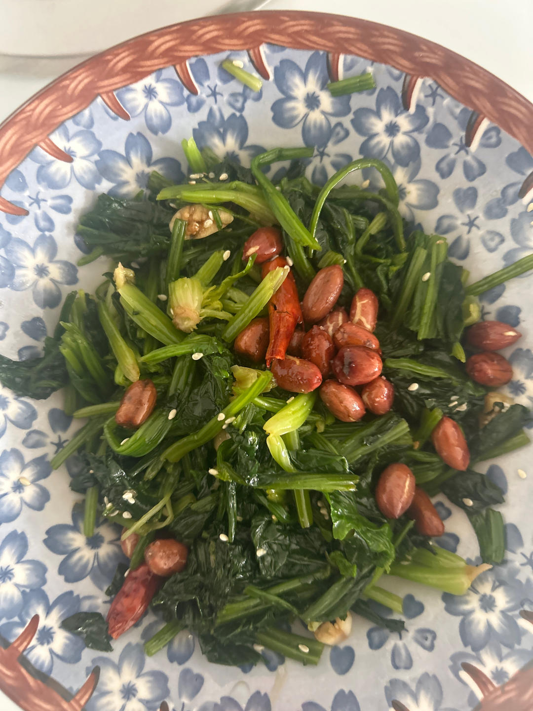 凉拌菠菜花生米🥜