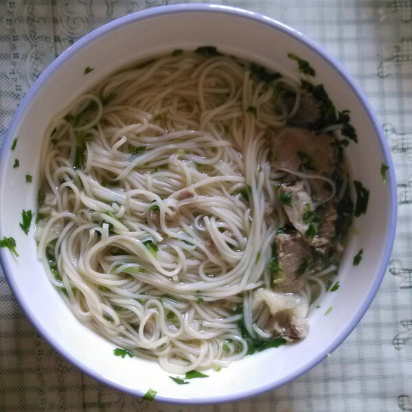 牛肉汤面