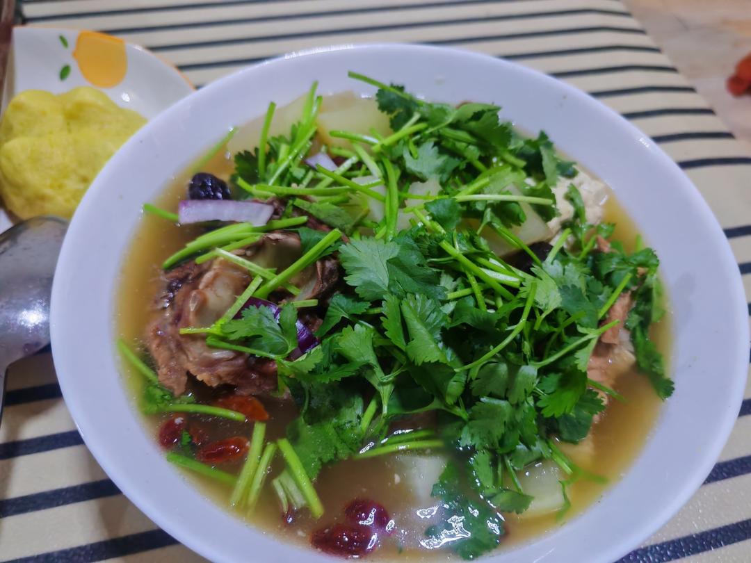 清炖羊蝎子(滋补白汤)