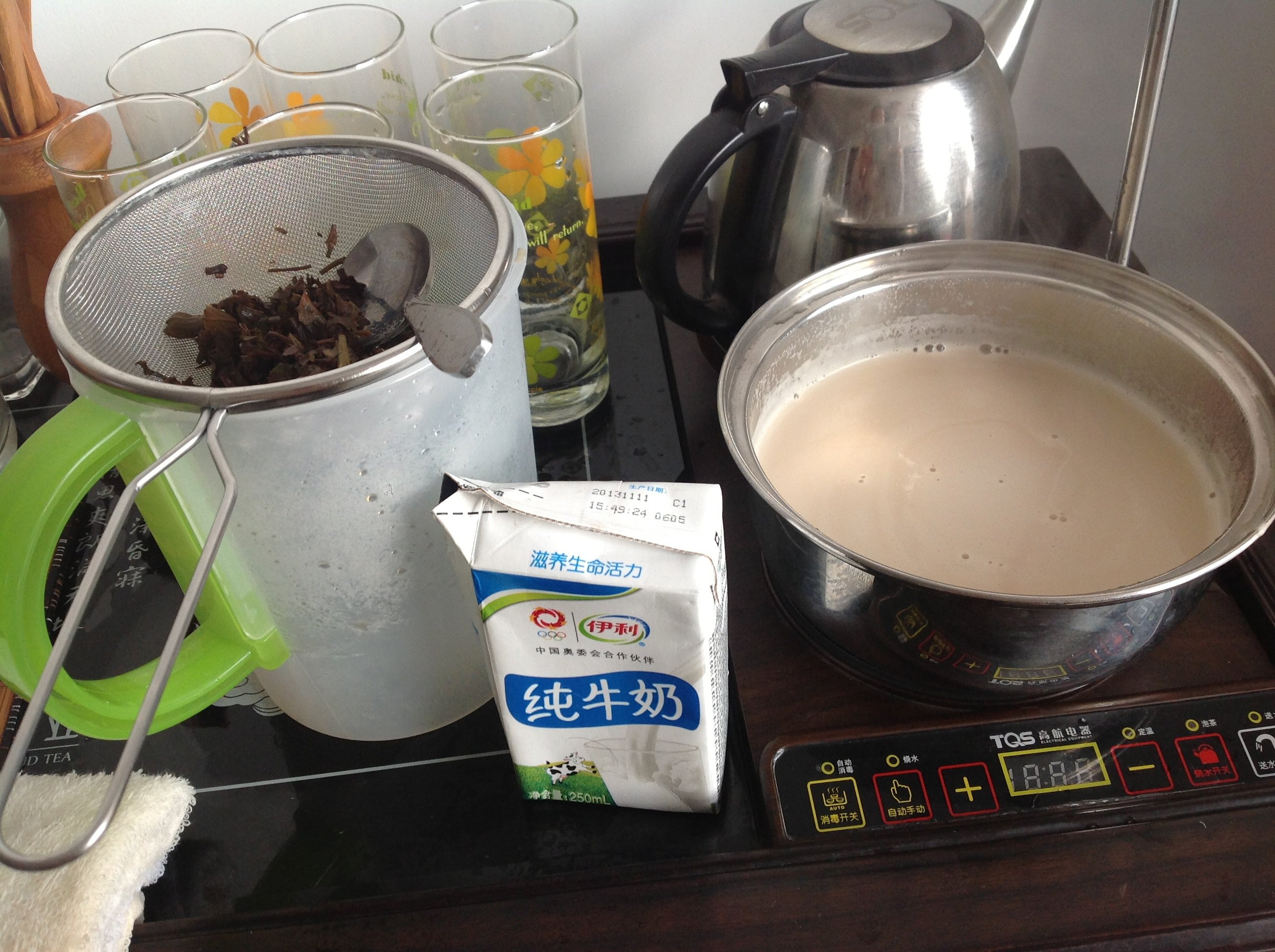 锅煮奶茶
