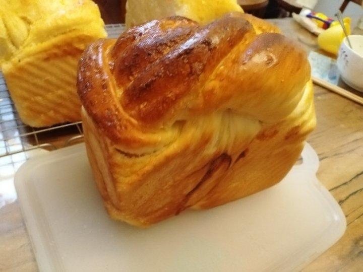 椰蓉吐司面包 Coconut Loaf