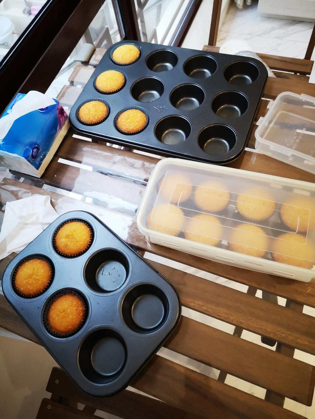 视频菜谱：柠檬磅蛋糕（12连模）