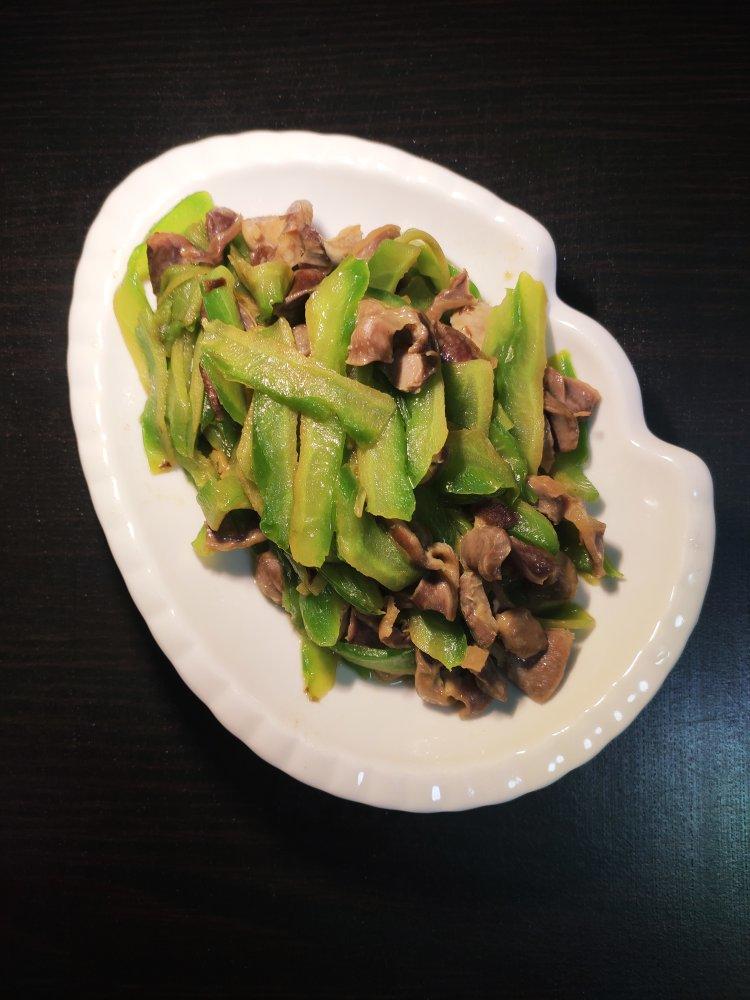 苦瓜爆炒鸡胗