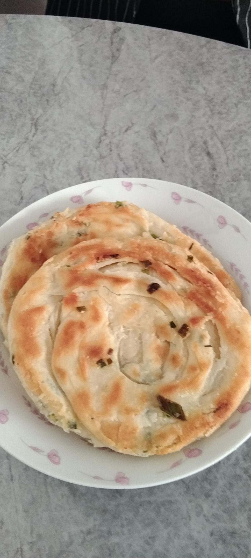 堂妈教你做飘香葱油饼