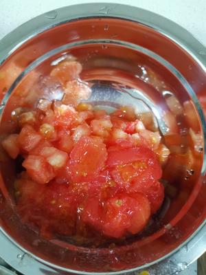 养胃又有营养的番茄疙瘩汤的做法 步骤3