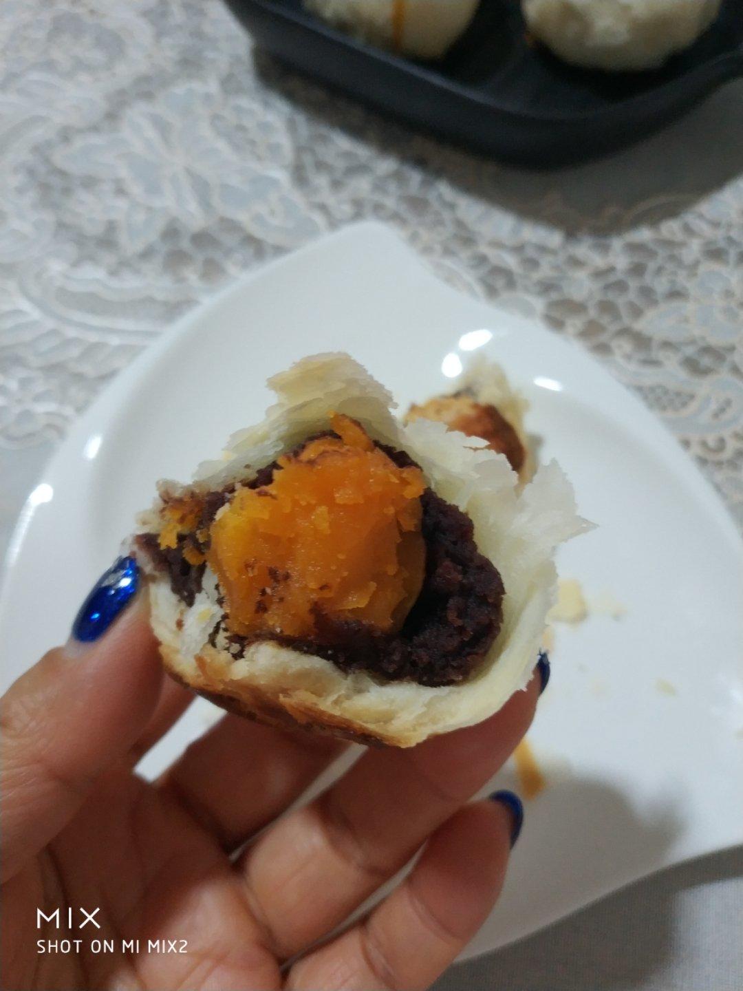 蛋黄酥：抹茶酥：（奶黄味）