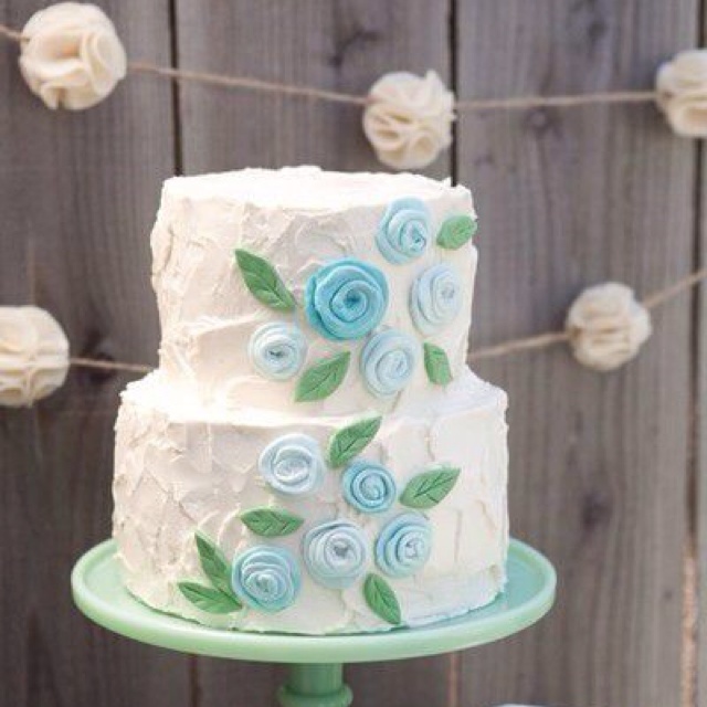 紫色玫瑰渐变裱花蛋糕