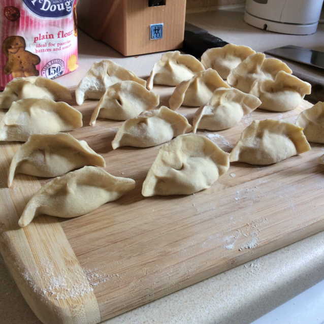芹菜胡萝卜猪肉水饺