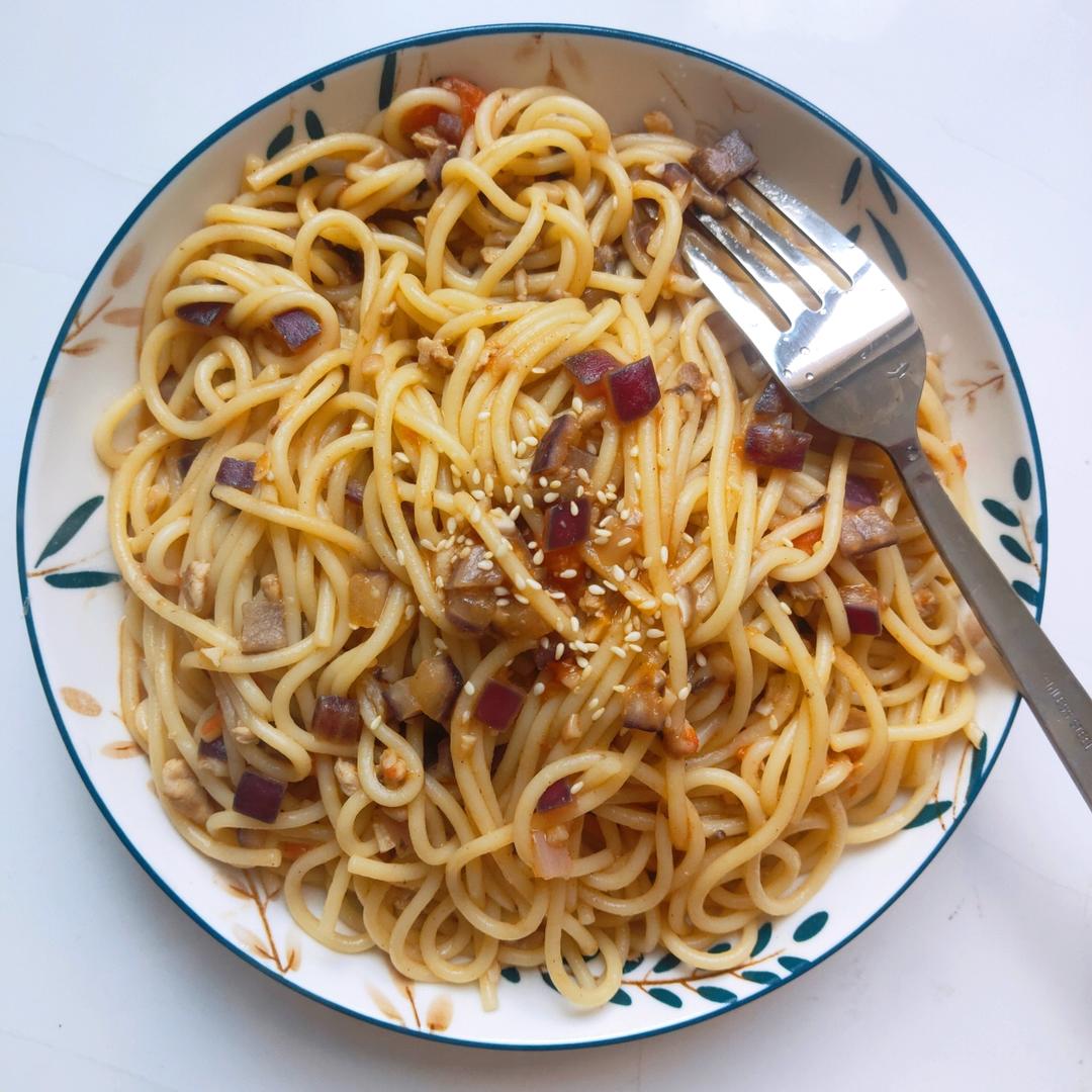 【番茄肉酱意面】