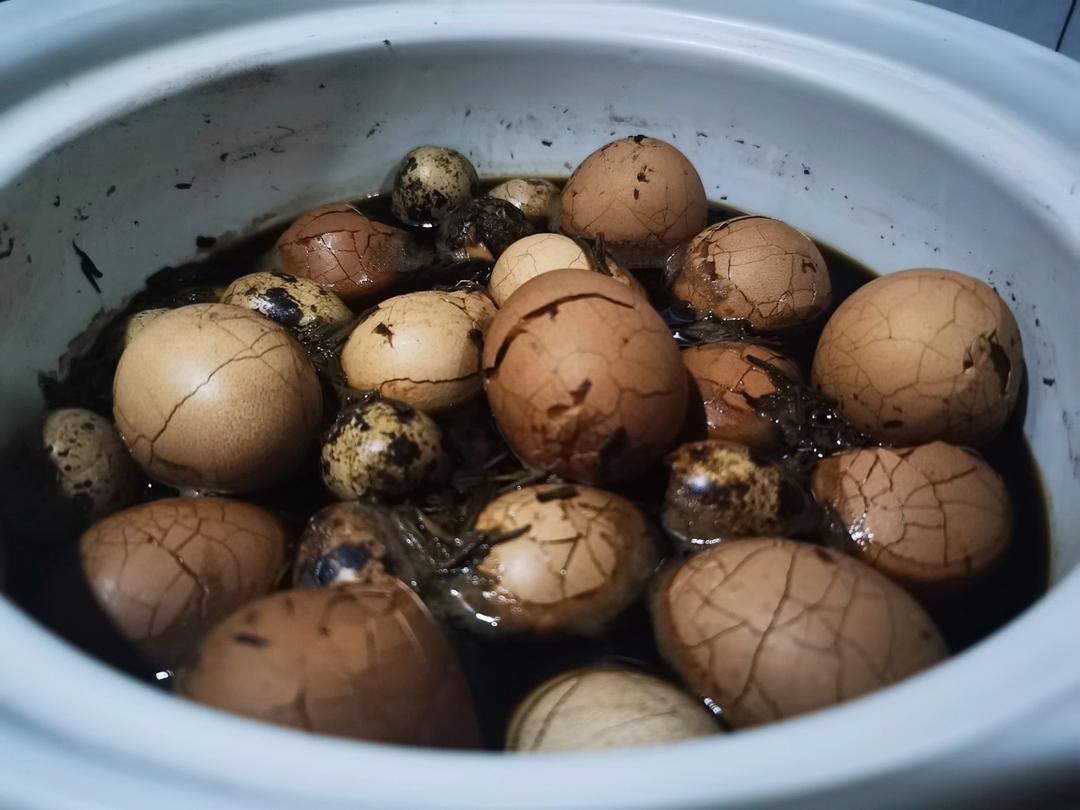 电饭煲煮五香茶叶蛋