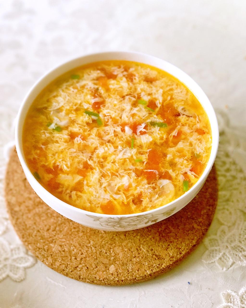 流光舞做的颜值与美味并存的番茄蛋花汤