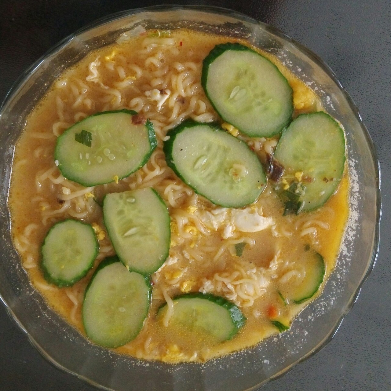 满足食欲的深夜秘密 森系浓香泡面
