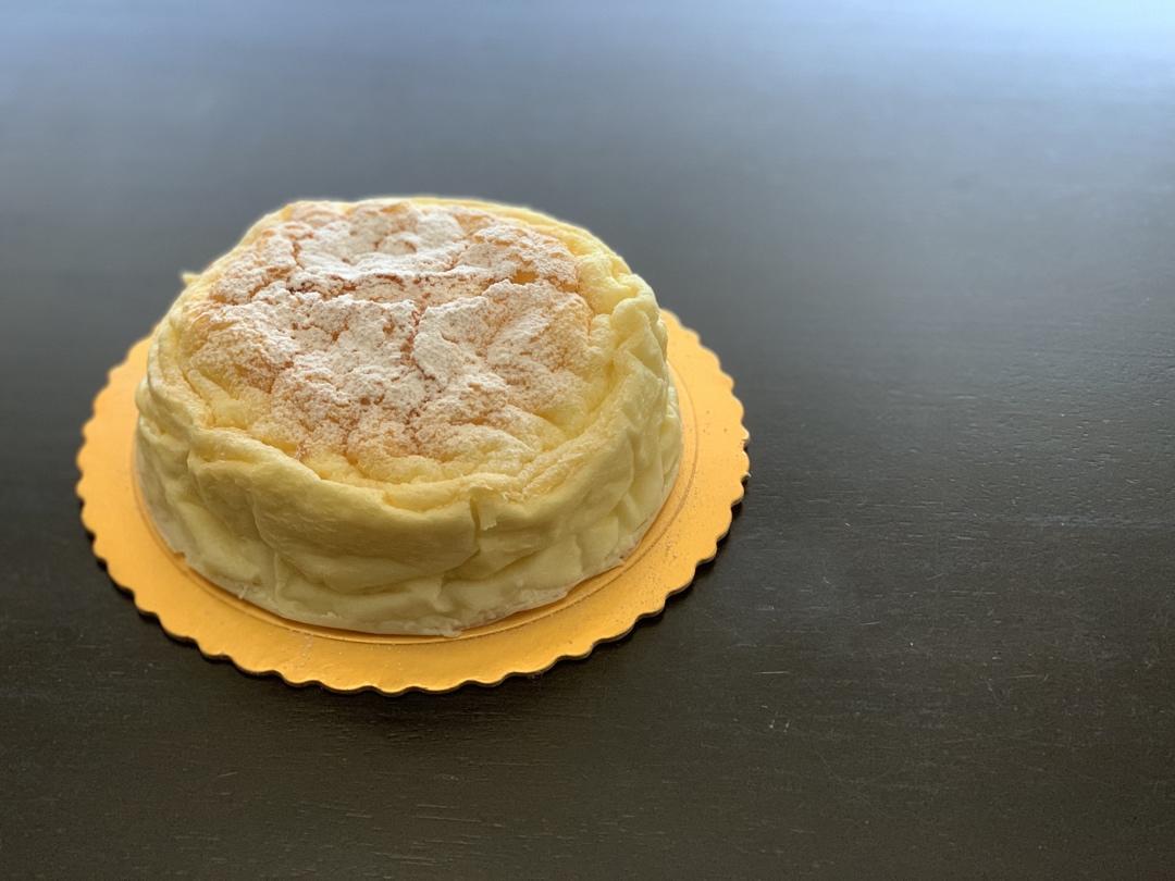 日式芝士舒芙蕾蛋糕