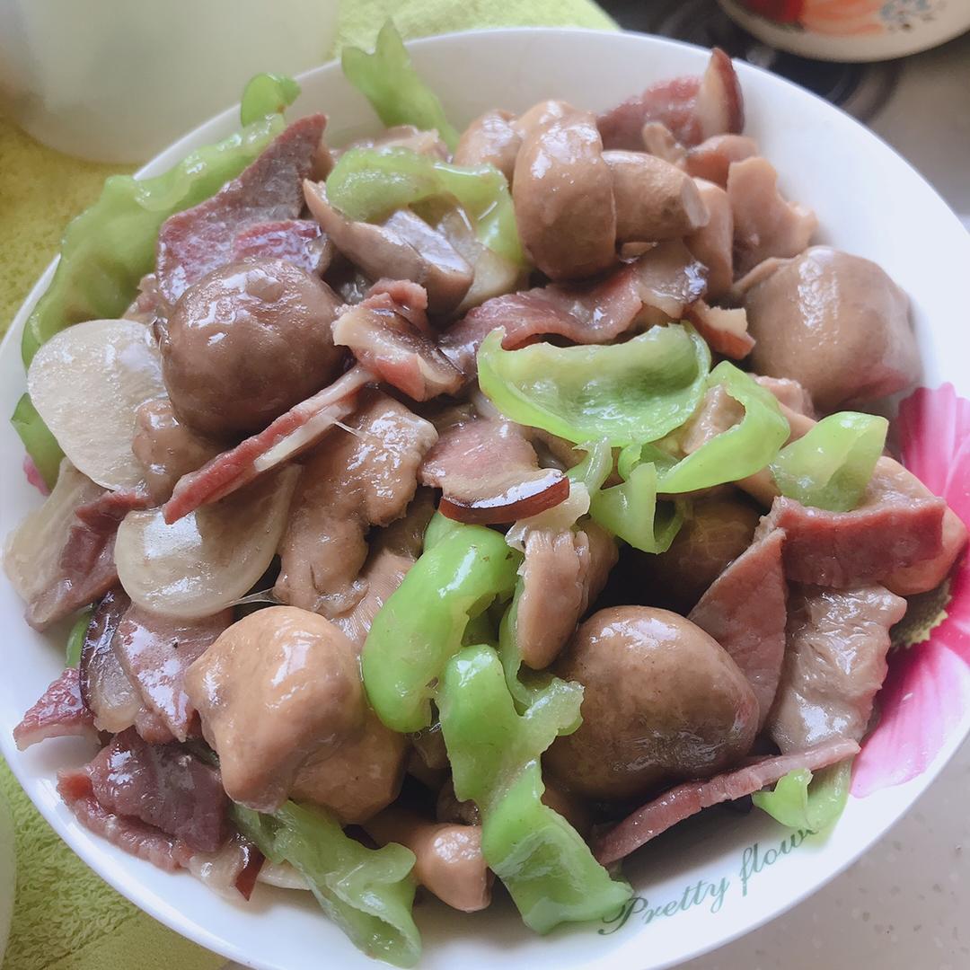 青椒炒青头菌