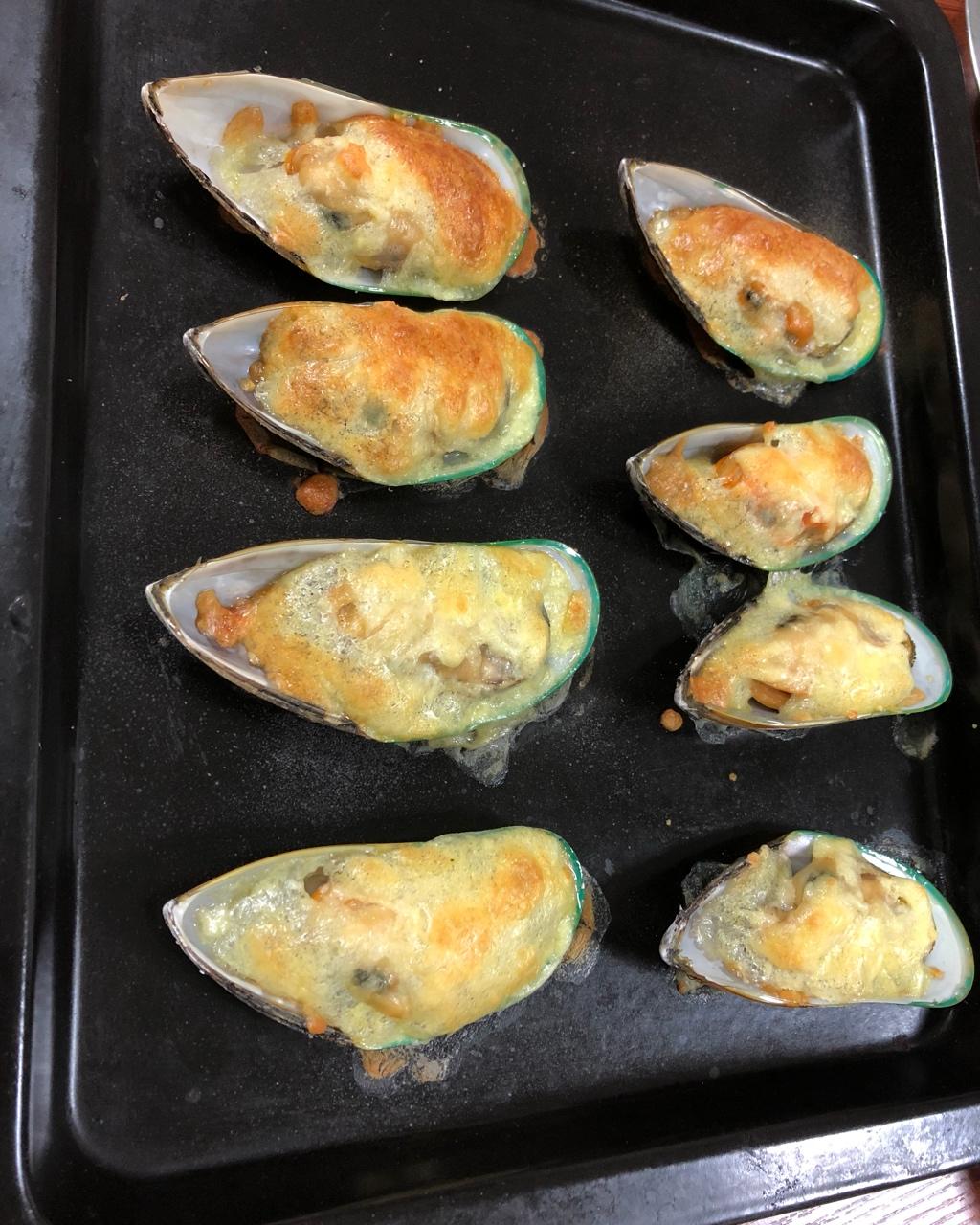 芝士黄油焗青口