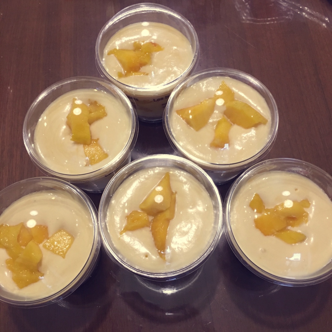 芒果慕斯杯