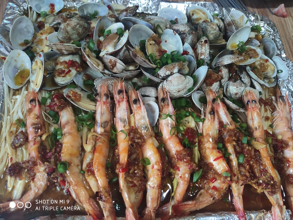 蒜蓉金针菇，花蛤，大海虾（烤箱版）的做法