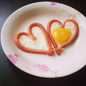 爱心香肠煎蛋