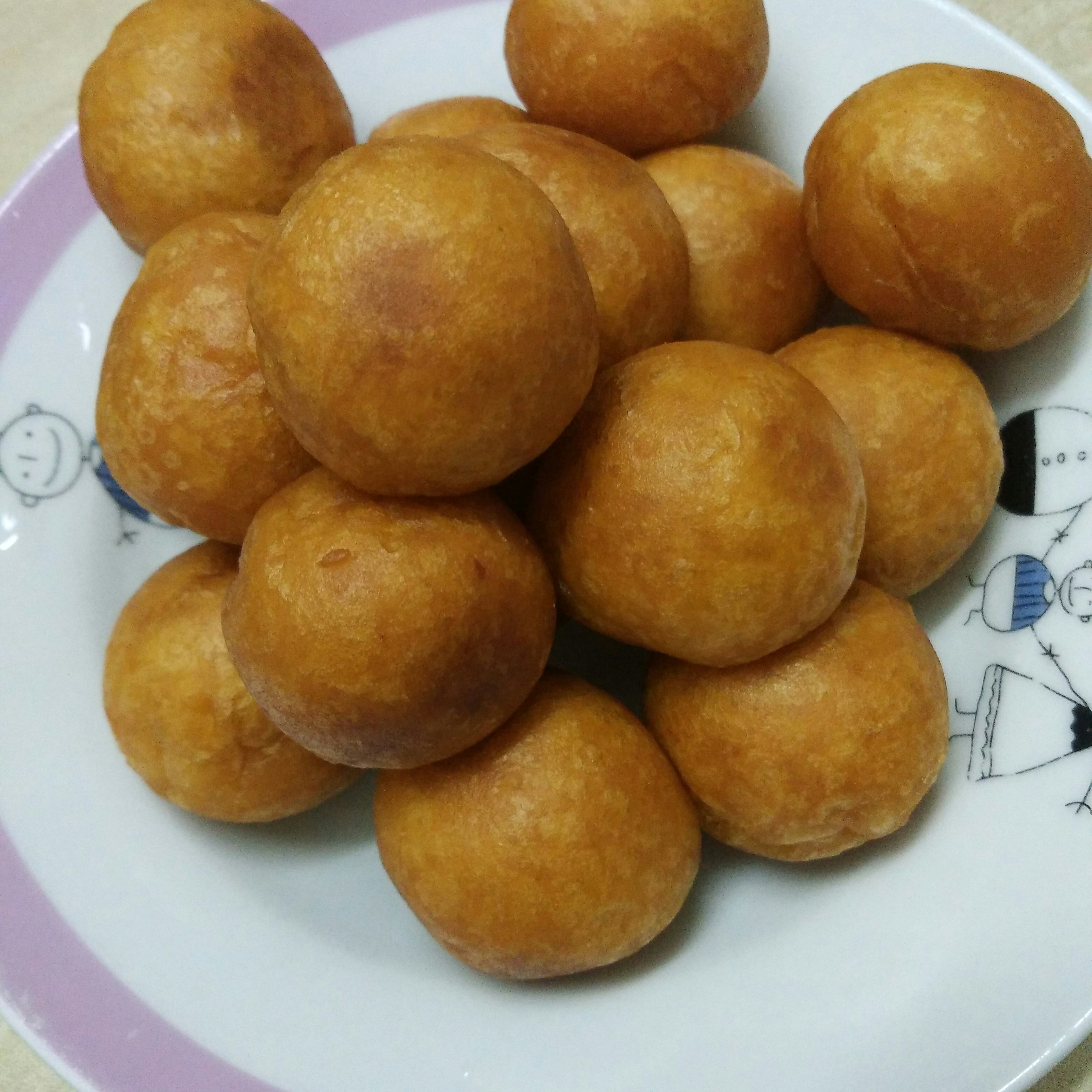 妈妈教炸的红薯丸子