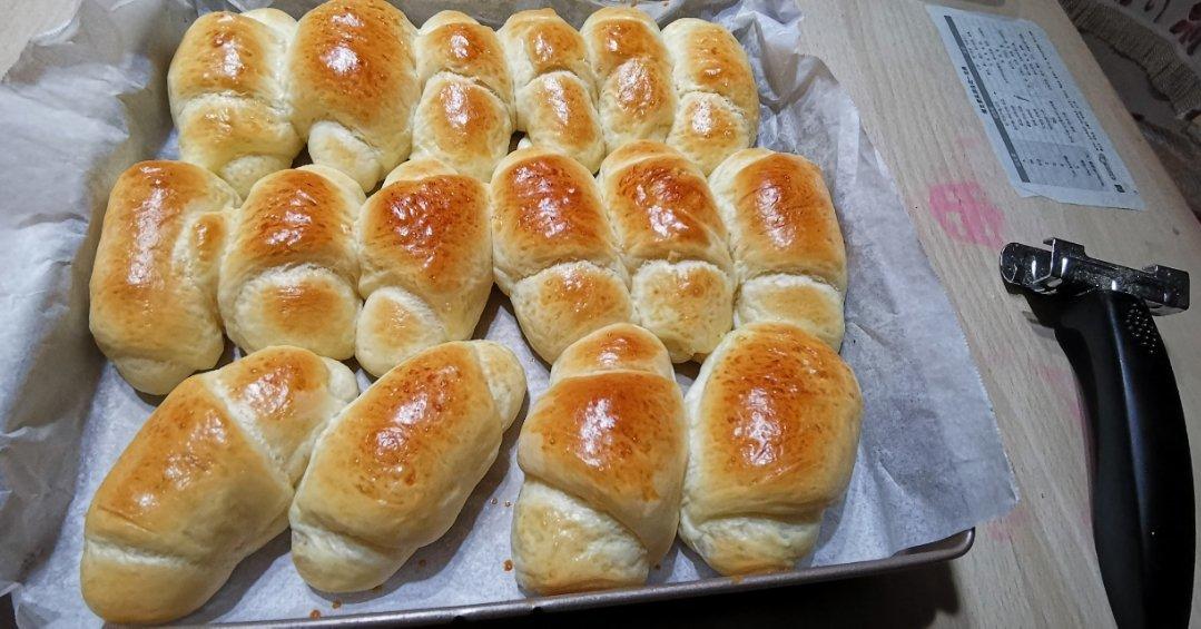 手揉小小牛角包🥐（牛奶面包配方）