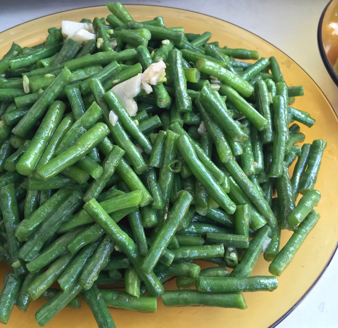蒜炒豇豆（长豆角）