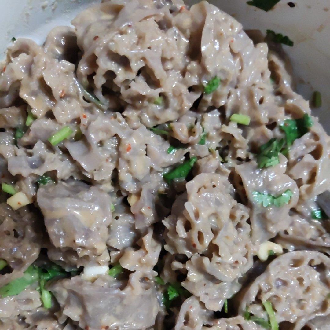简单的网红吸汁面藕