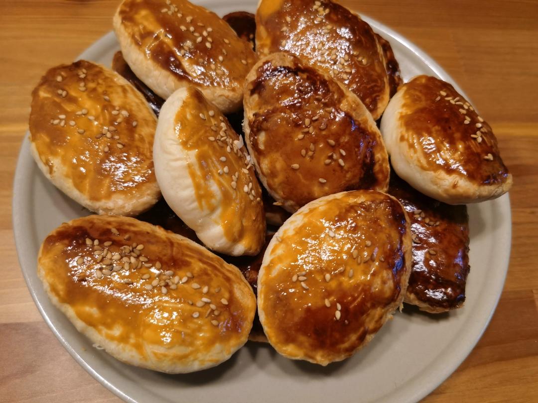 芝麻椒盐牛舌饼（北京小吃）