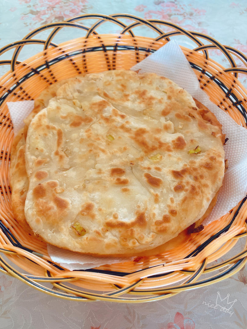 葱油饼（附外酥里嫩的技巧）