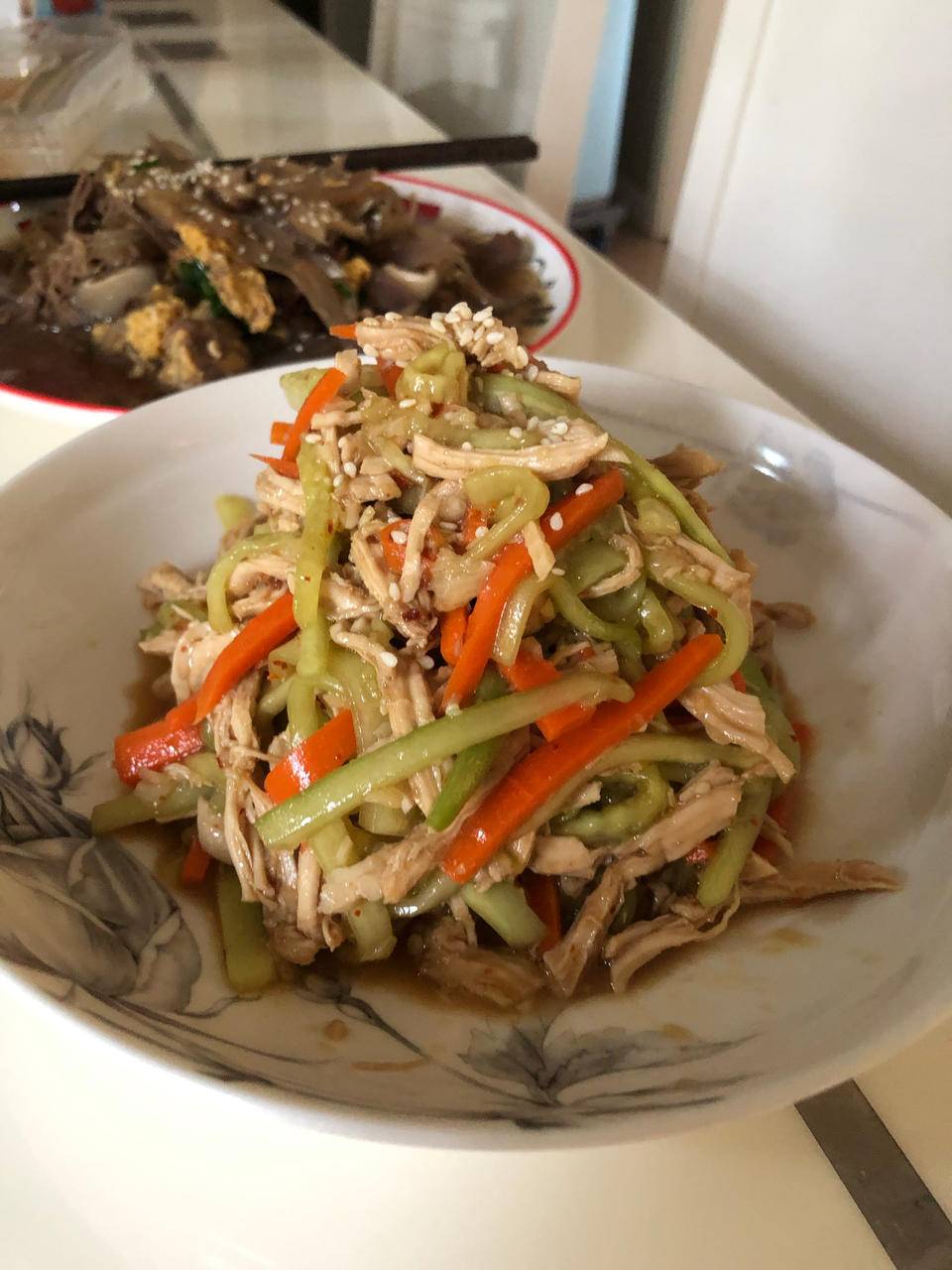 夏日开胃菜 凉拌鸡丝（手撕鸡）