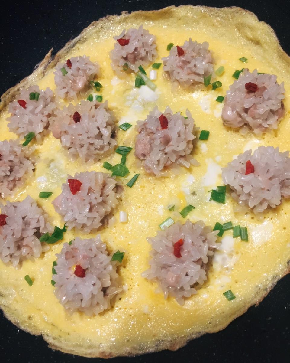 玫瑰花抱蛋煎饺
