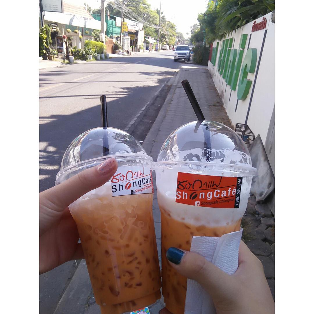 青春的黑夜挑灯流浪