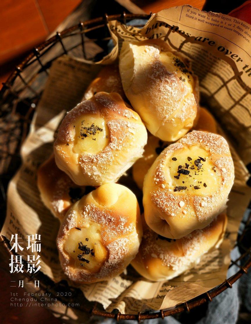 可爱哒小胖砸‼️葱香芝士火腿面包🥯