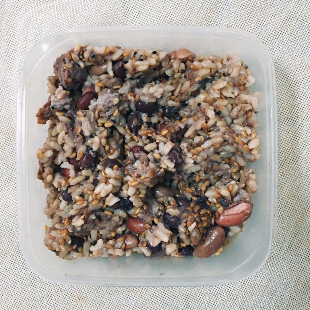 豆浆杂粮粥（别名：回归正轨粥）丨健康·三餐