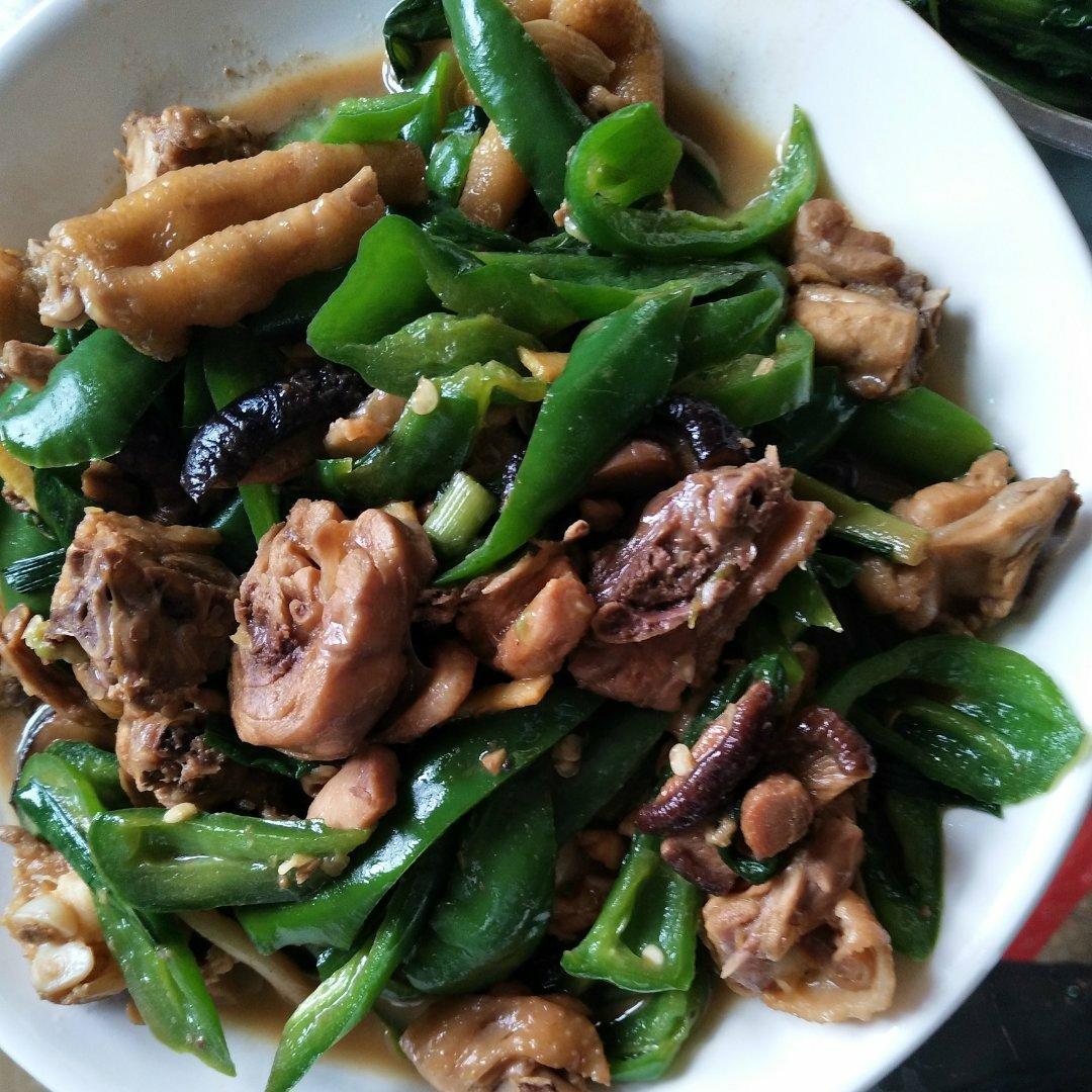 红烧鸡块 大盘鸡 青椒炒鸡做法