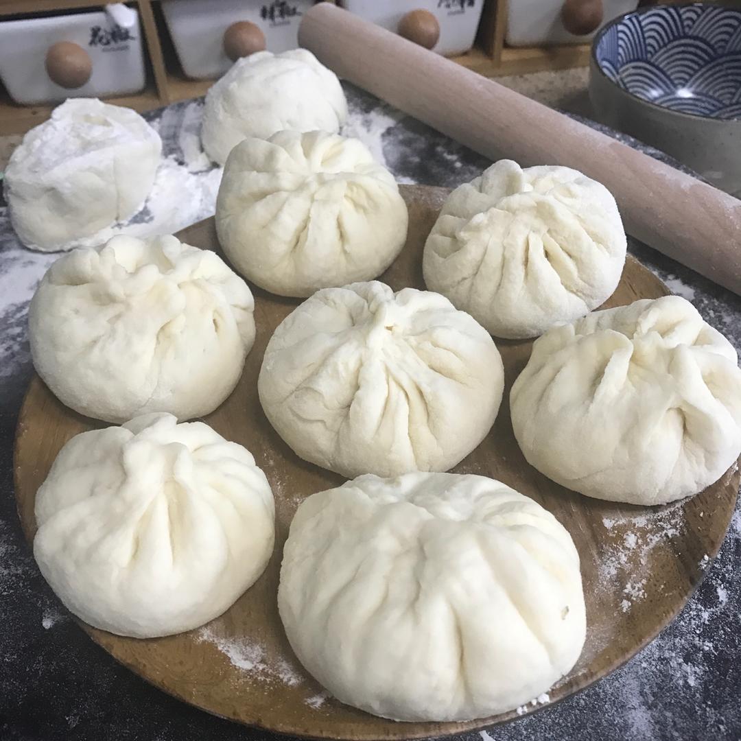 鲜肉包子