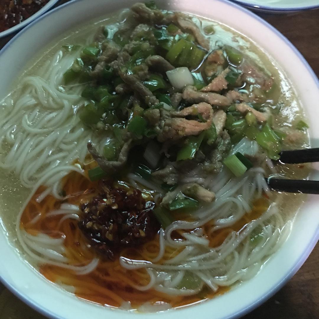 最简单的湖南早餐米粉做法