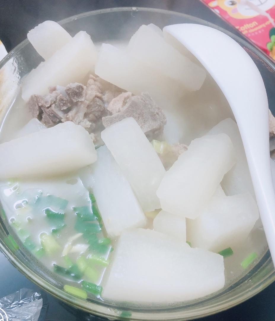 萝卜排骨汤