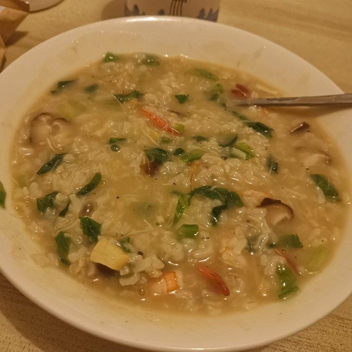 小孩超级爱吃的干贝鲜虾粥