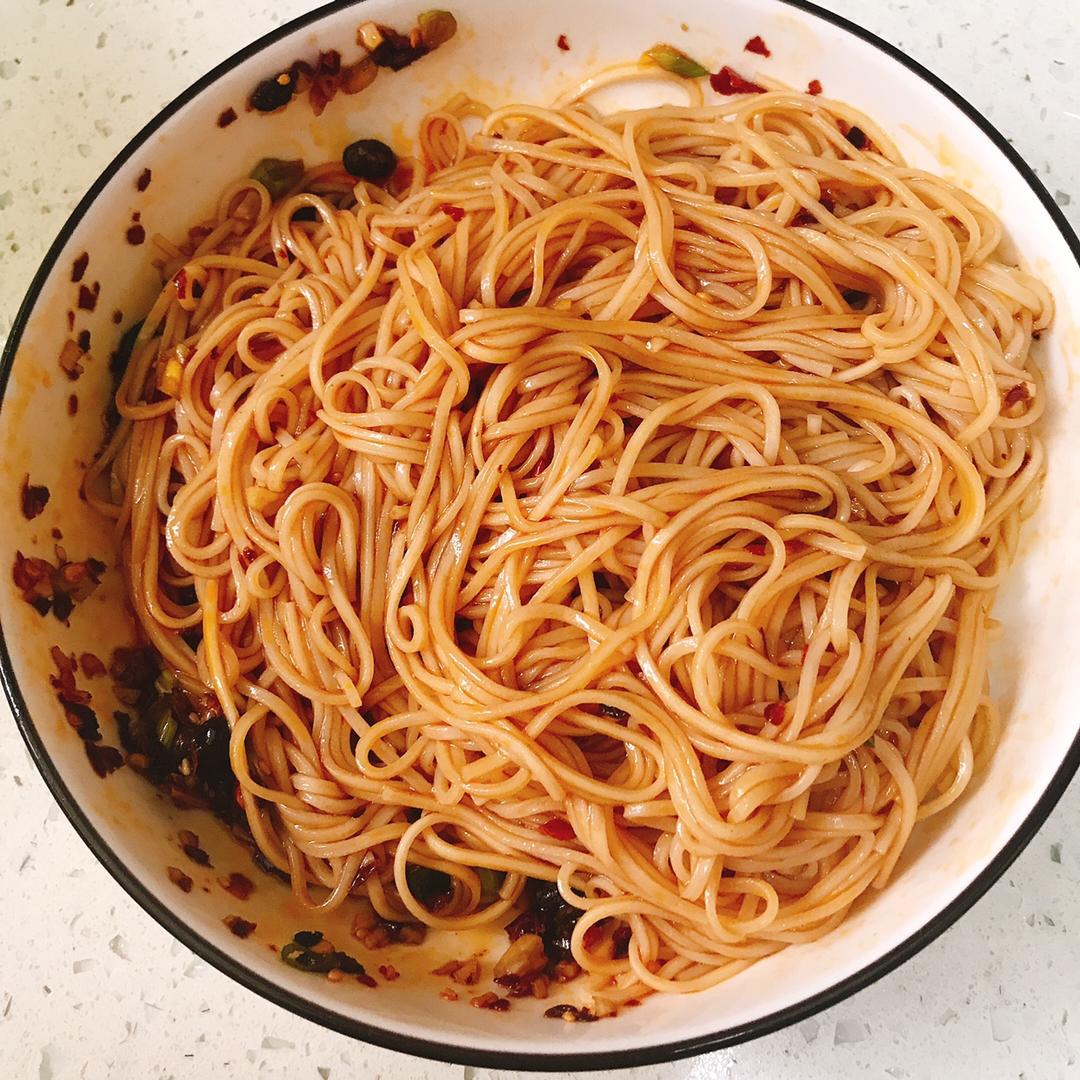 黄磊老师~同款拌面🍜 超好吃!的做法