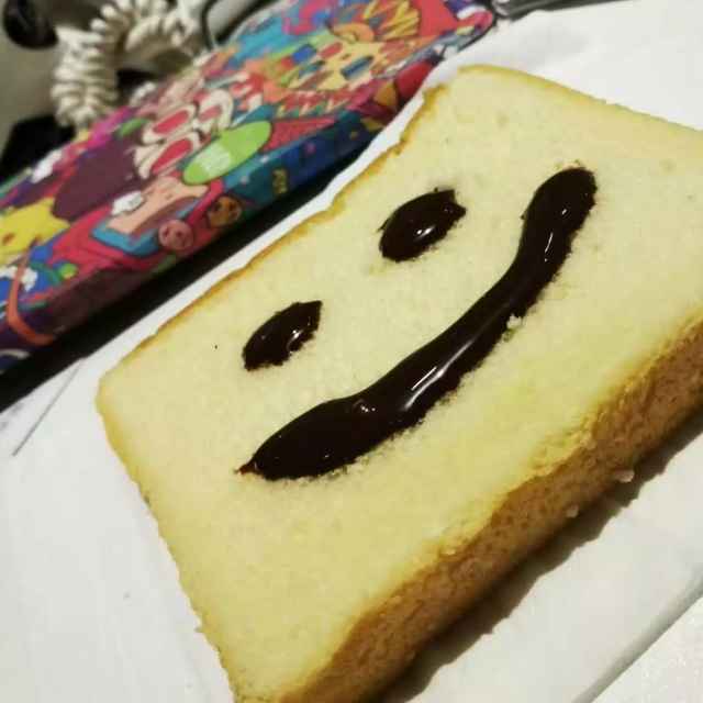 回飞的小辉辉