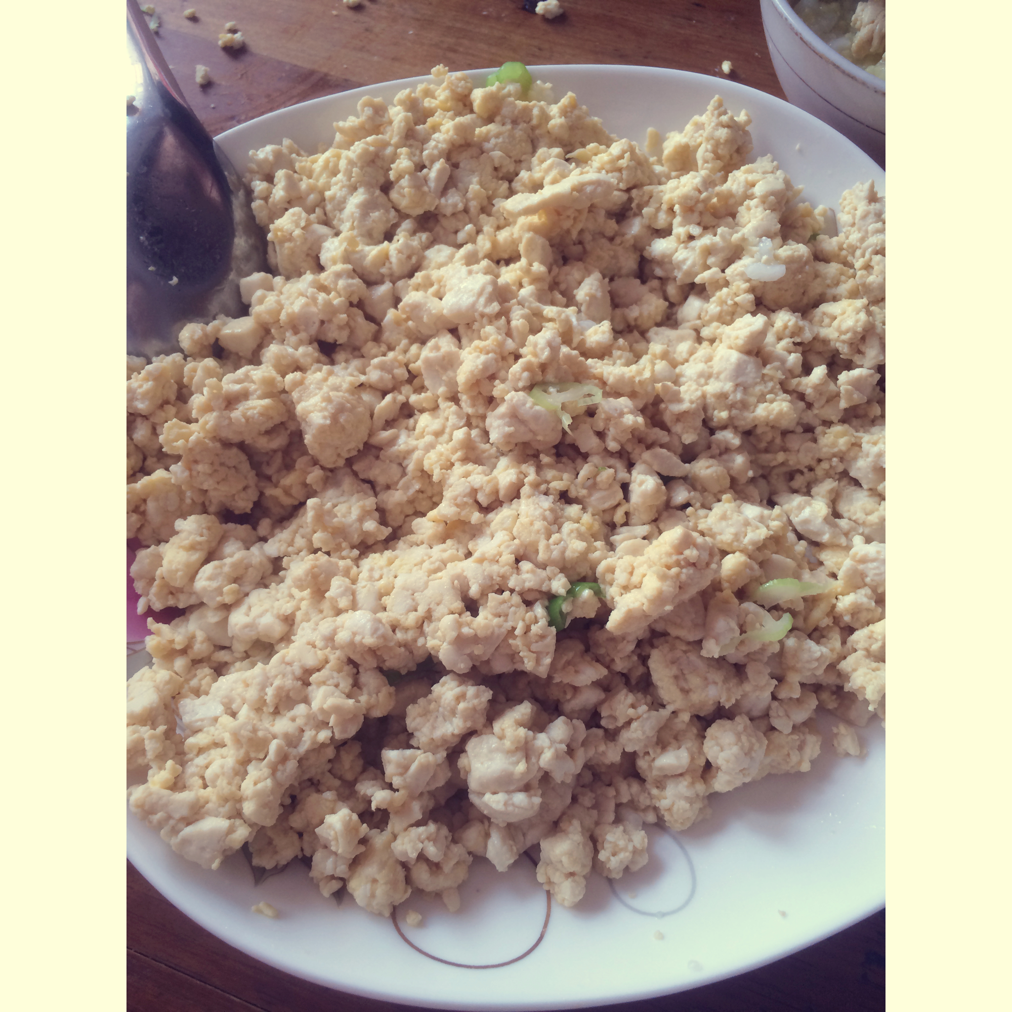 鸡刨豆腐